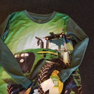 NWT Kids Long Sleeve John Deere Shirt